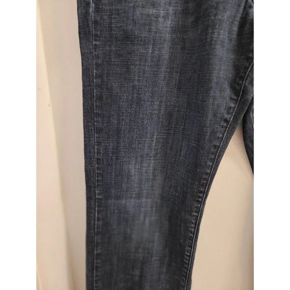Lucky Brand Jeans Mens 36x32 Blue Denim 221 Original Straight - Great Condition - Picture 5 of 12